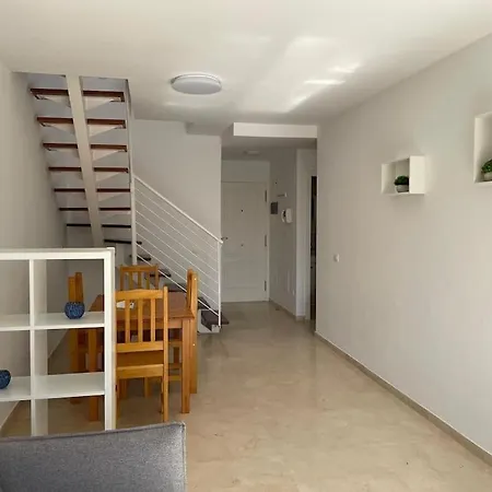 Balandros 303 아파트