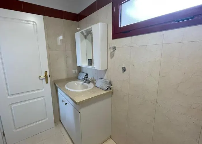 Balandros 303 Apartment *